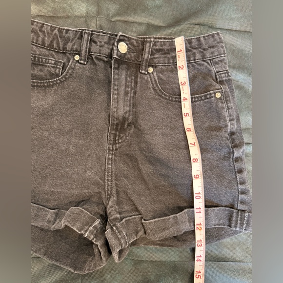 🔥Primark Classic Black Denim Women's Shorts Size 4 EUC🔥 - Picture 4 of 6